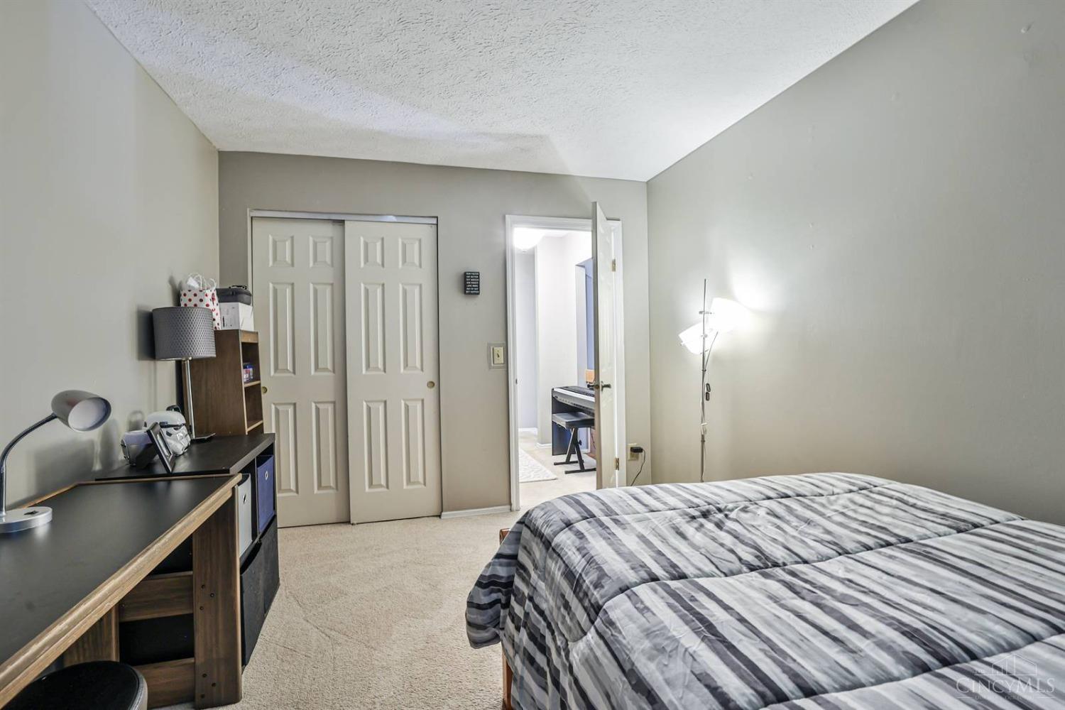 5376 Dogwood Circle, Mason, Ohio image 21