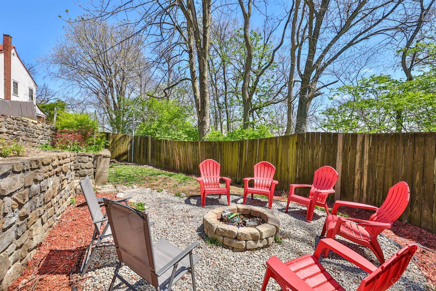 2537 Moundview Drive, Norwood, Ohio image 40