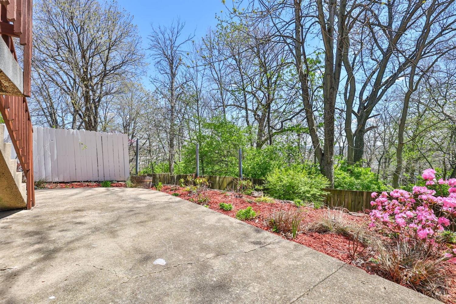 2537 Moundview Drive, Norwood, Ohio image 35