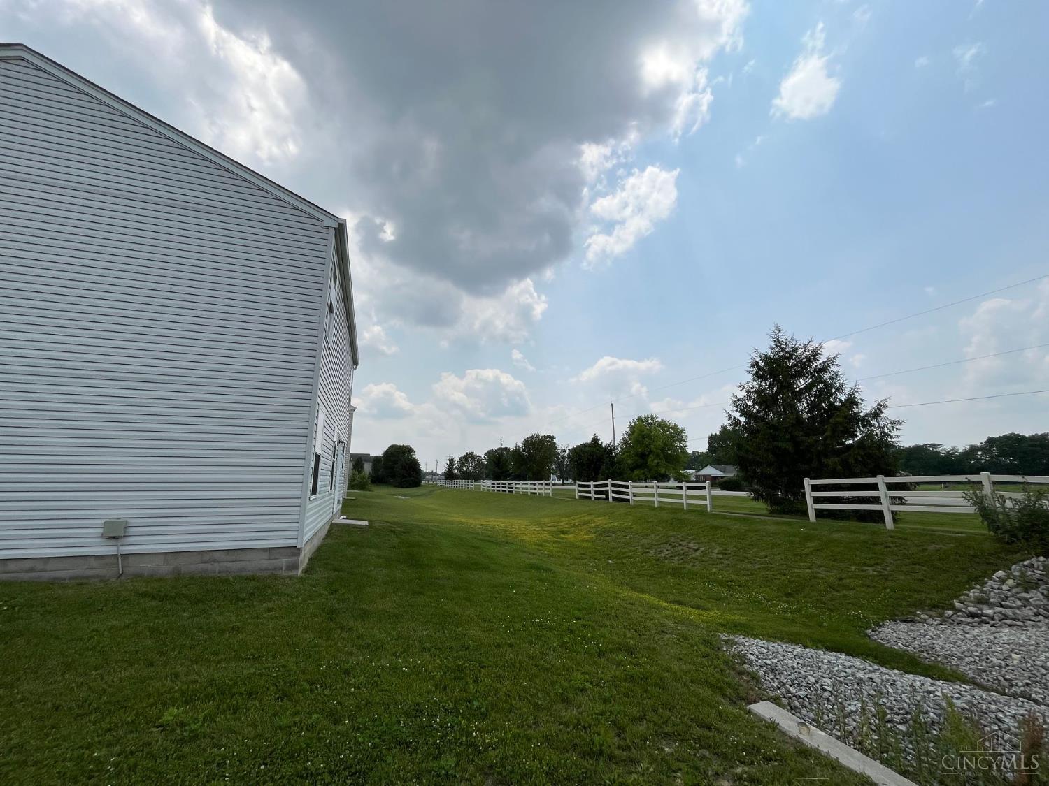 821 Prescot Circle, Trenton, Ohio image 15