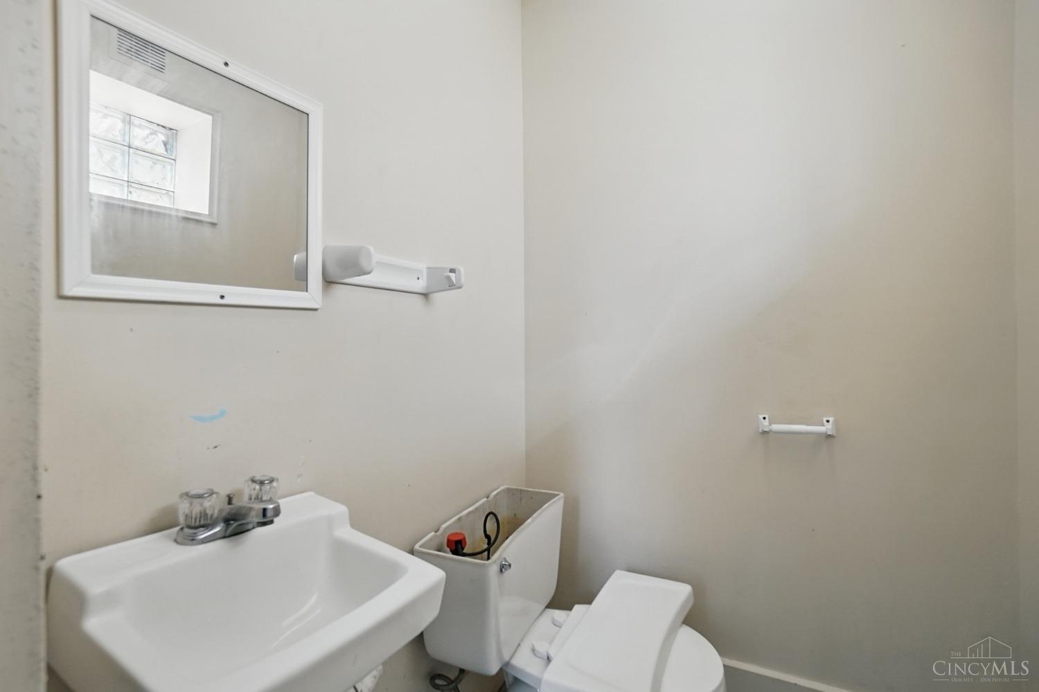 64 E Mcmicken Avenue, Cincinnati, Ohio image 11