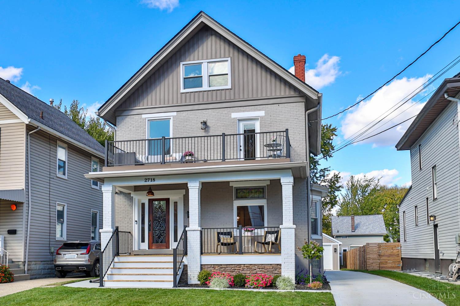 2718 Minot Avenue
