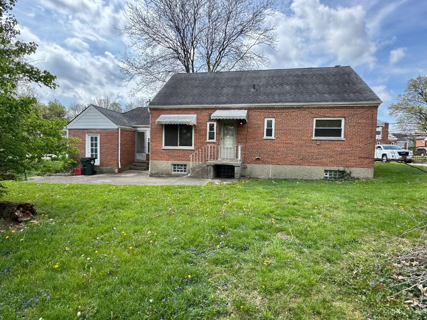 1520 Clovernoll Drive, North College Hill, Ohio image 2