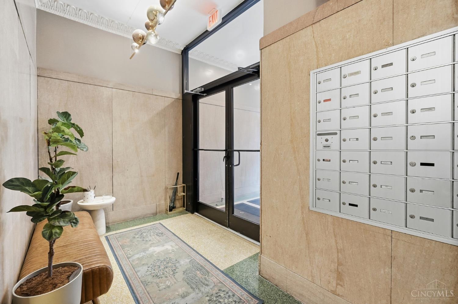 26 E Sixth Street 205