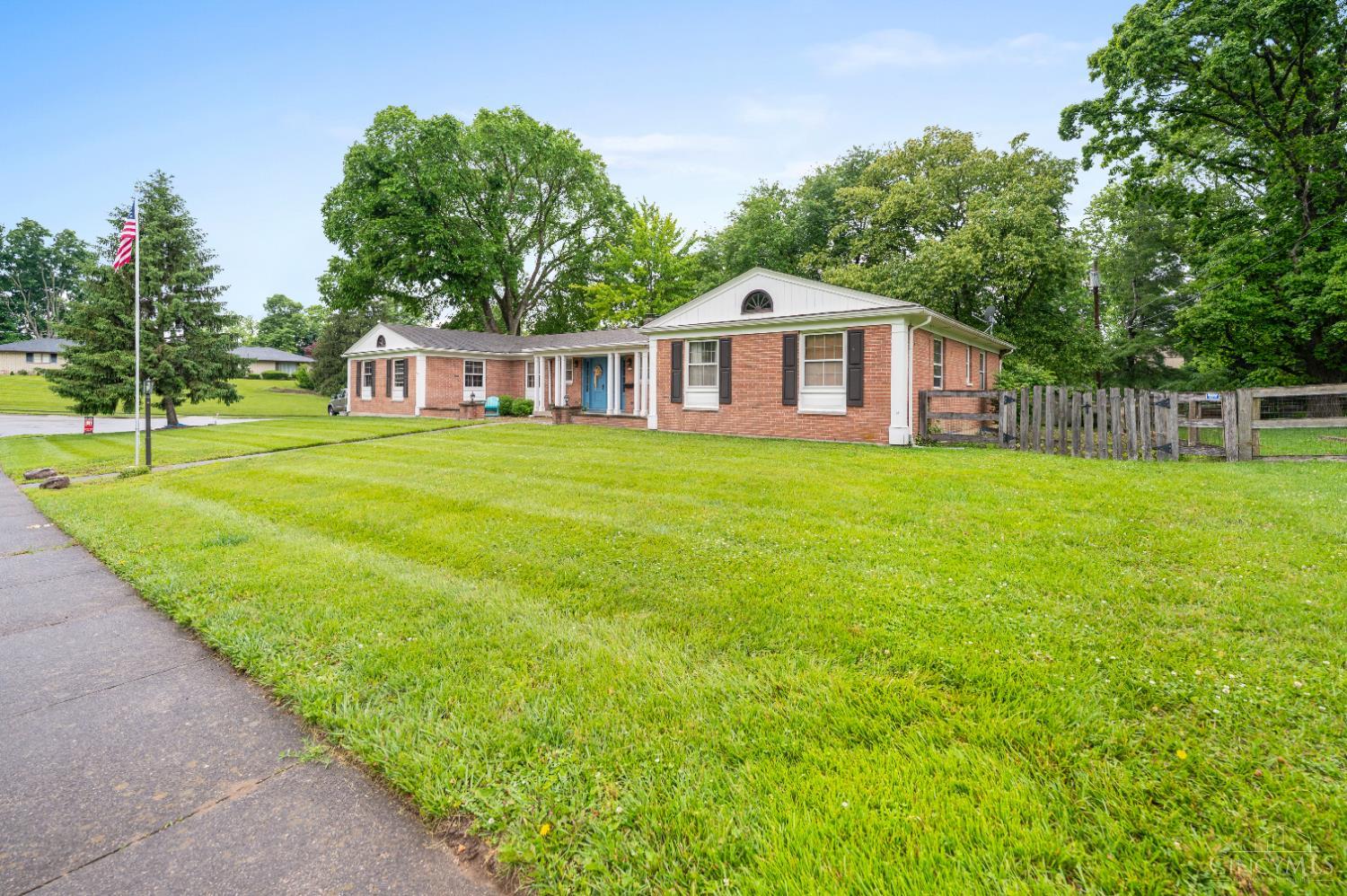 200 Santa Fe Road, Middletown, Ohio image 1