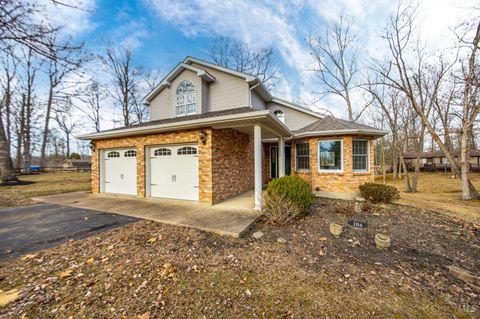Photo of 104 Waynoka Drive, Franklin Township, OH 45171 (MLS # 1870382)