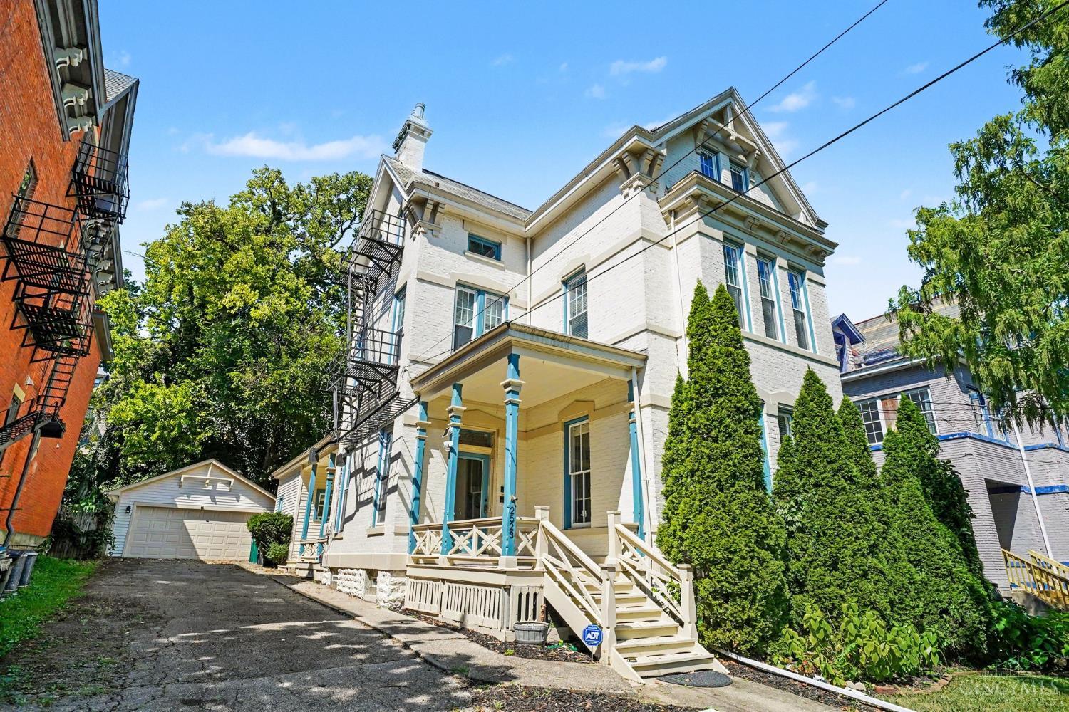 2523 Moorman Avenue