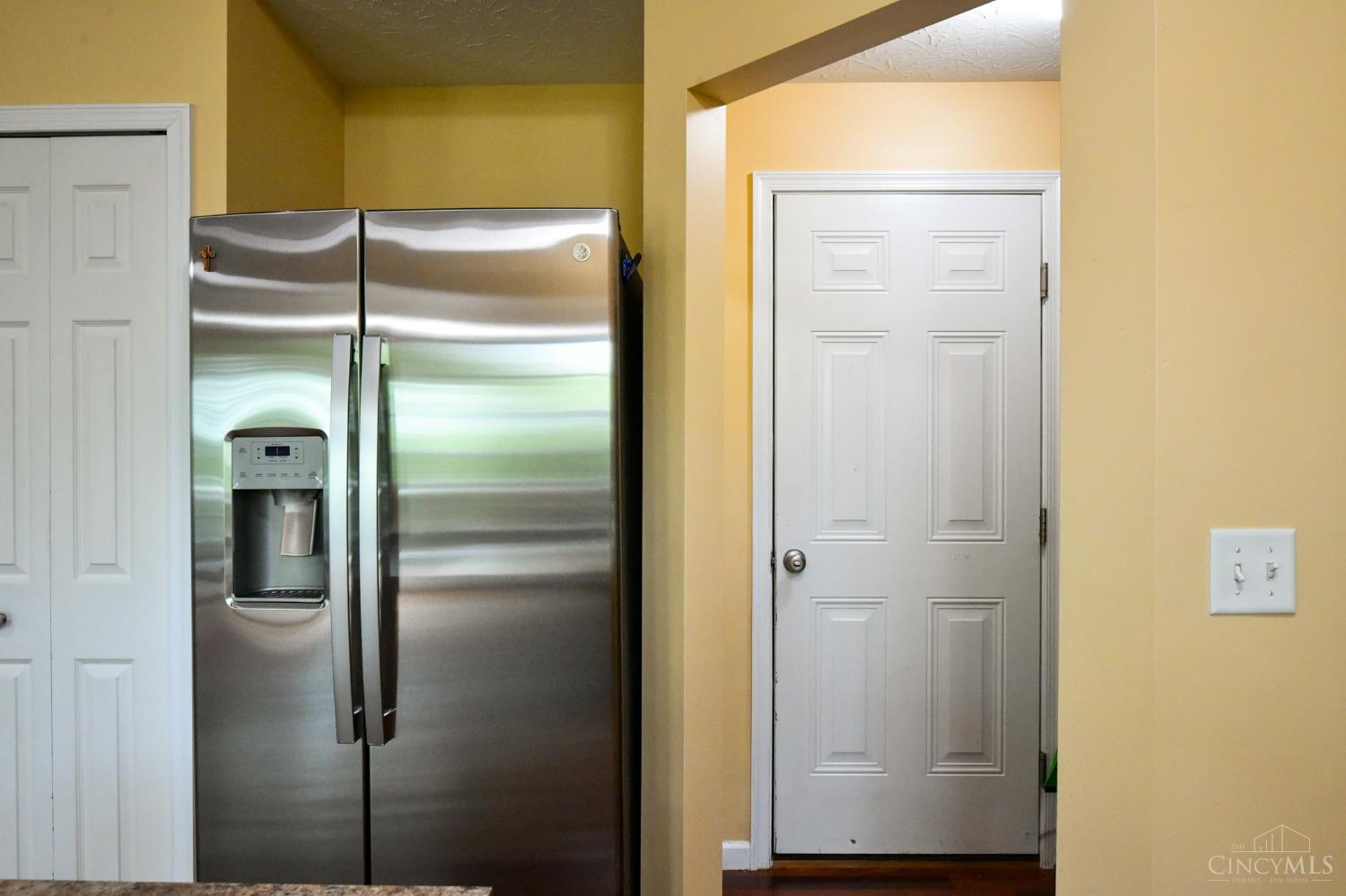 Liberty Twp, Ohio 45011, United States, 4 Bedrooms Bedrooms, ,3 BathroomsBathrooms,Residential,Pending,129670