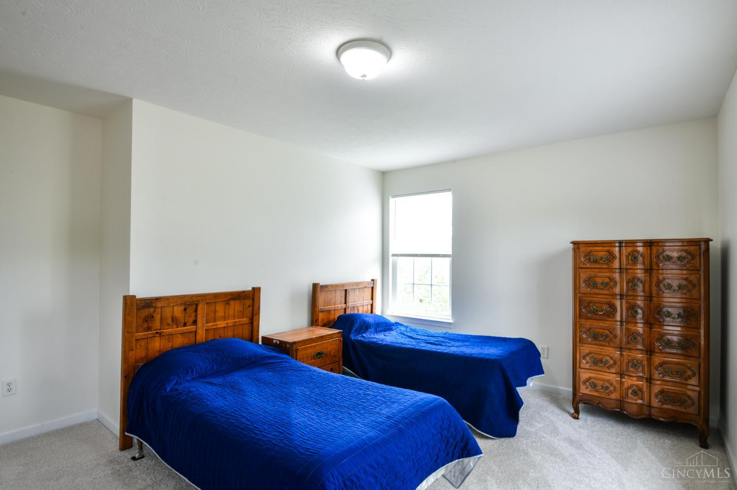 Liberty Twp, Ohio 45011, United States, 4 Bedrooms Bedrooms, ,3 BathroomsBathrooms,Residential,Pending,129670