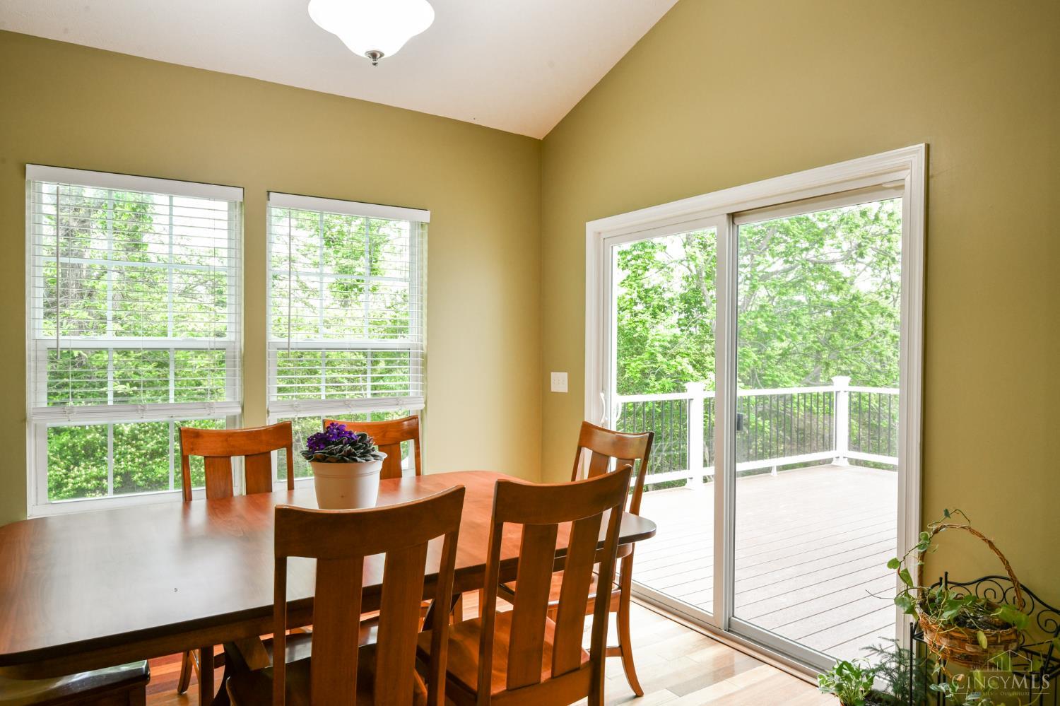 Liberty Twp, Ohio 45011, United States, 4 Bedrooms Bedrooms, ,3 BathroomsBathrooms,Residential,Pending,129670