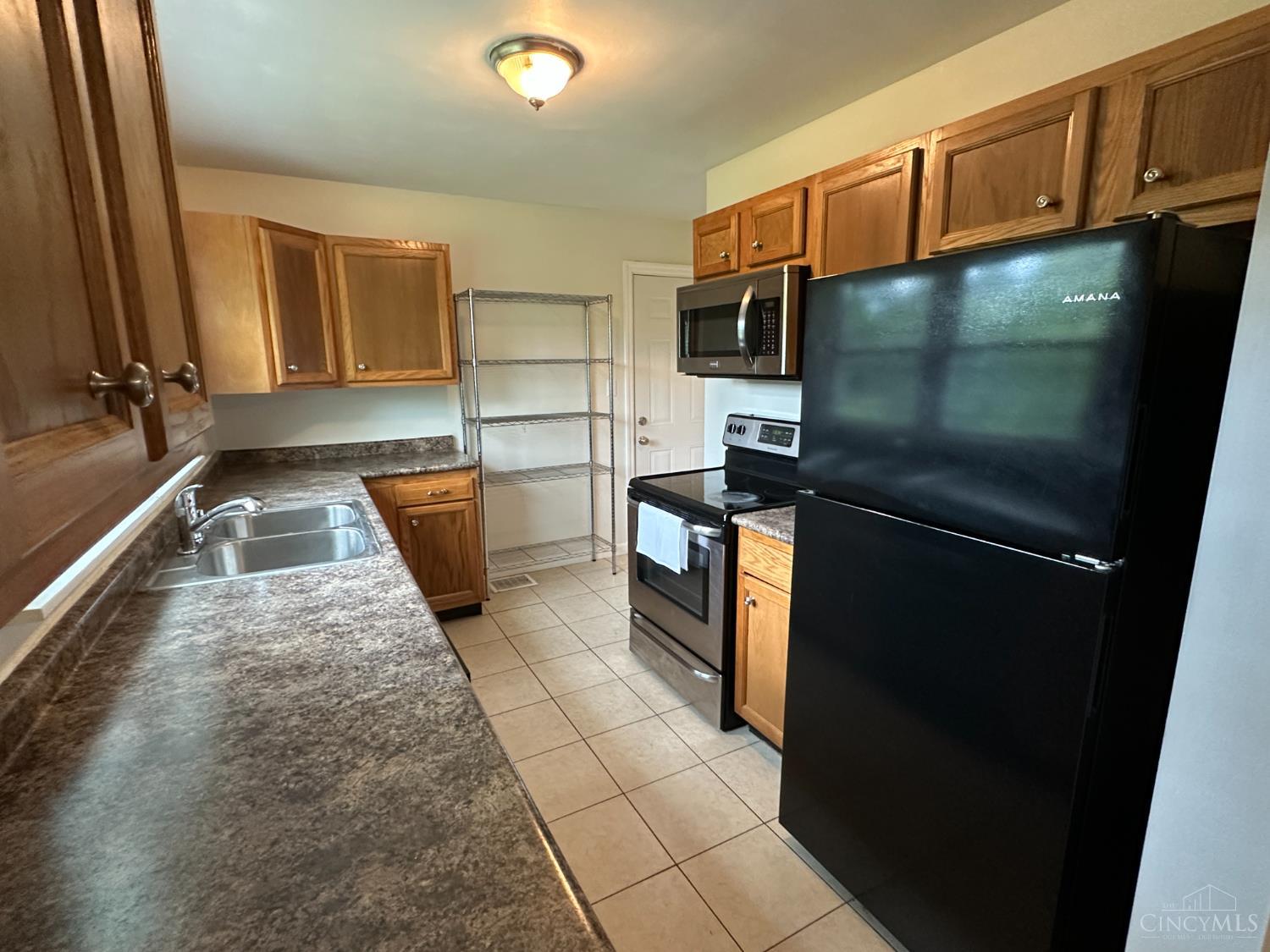 958 N High Street, Hillsboro, Ohio image 7