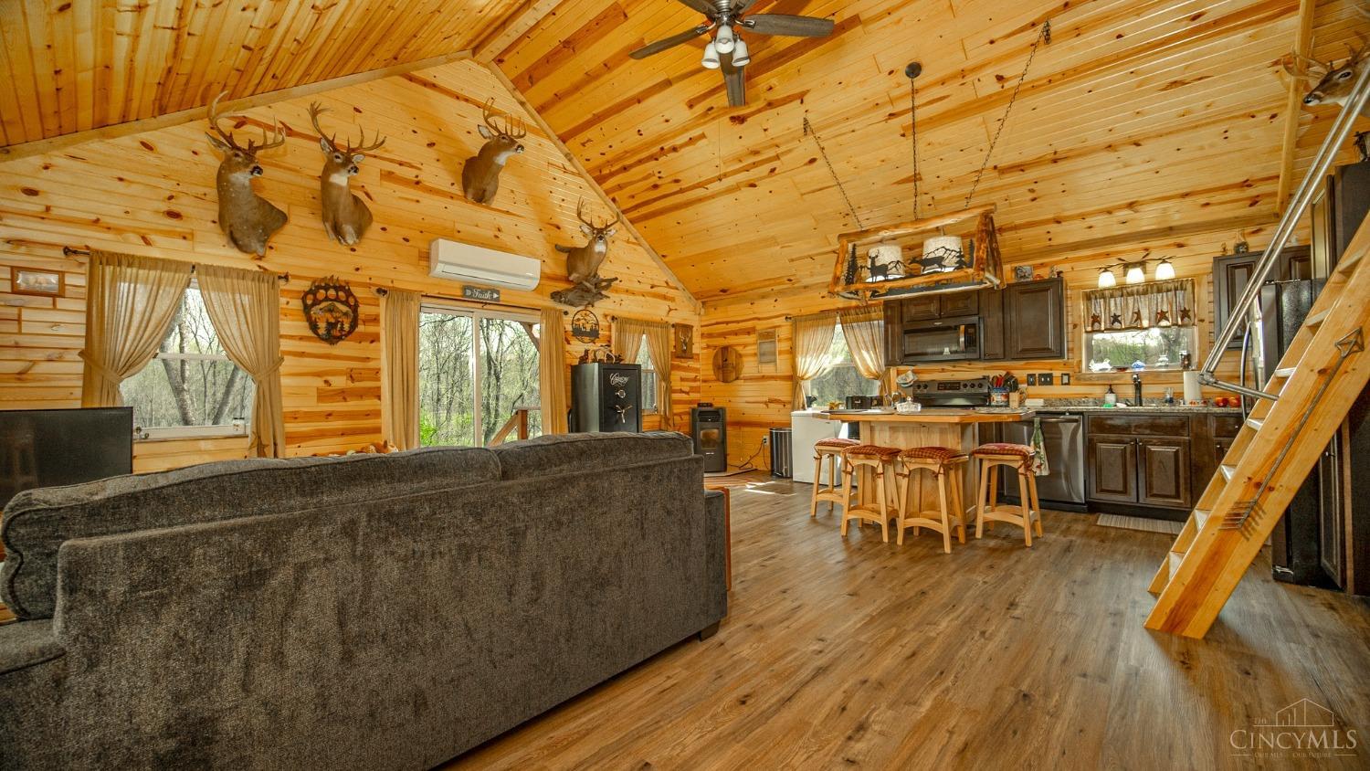 4702 Brush Creek Road, Monroe, Ohio image 12