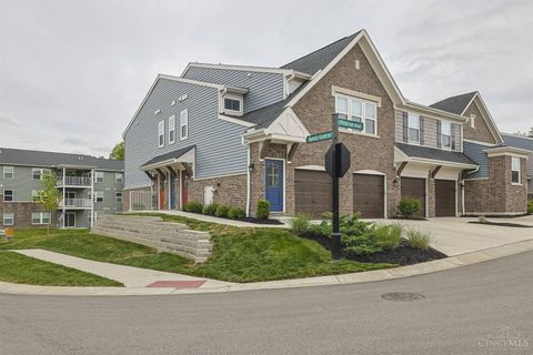 Photo of 691 Tradition Ridge, Union Township, OH 45245 (MLS # 1877696)