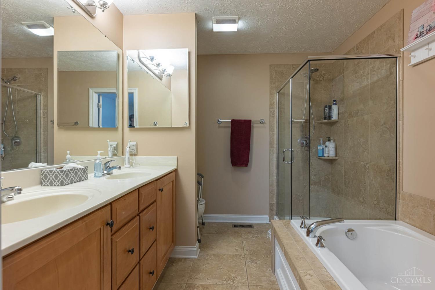 4528 Miller Road, Middletown, Ohio image 36