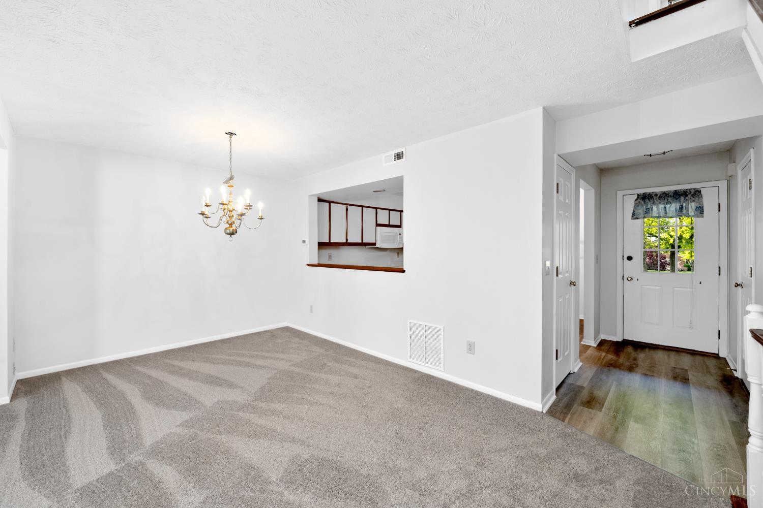 2869 Phaeton Lane, Deerfield Twp., Ohio image 6