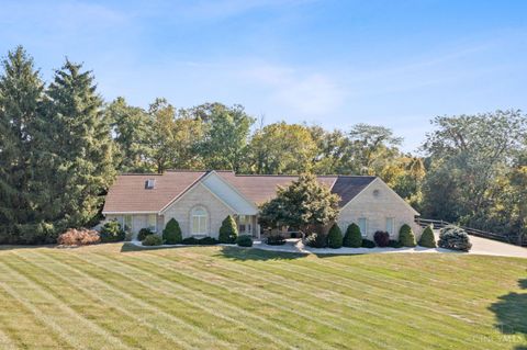 Photo of 5208 Stonetrace Drive, Colerain Township, OH 45251 (MLS # 1855136)