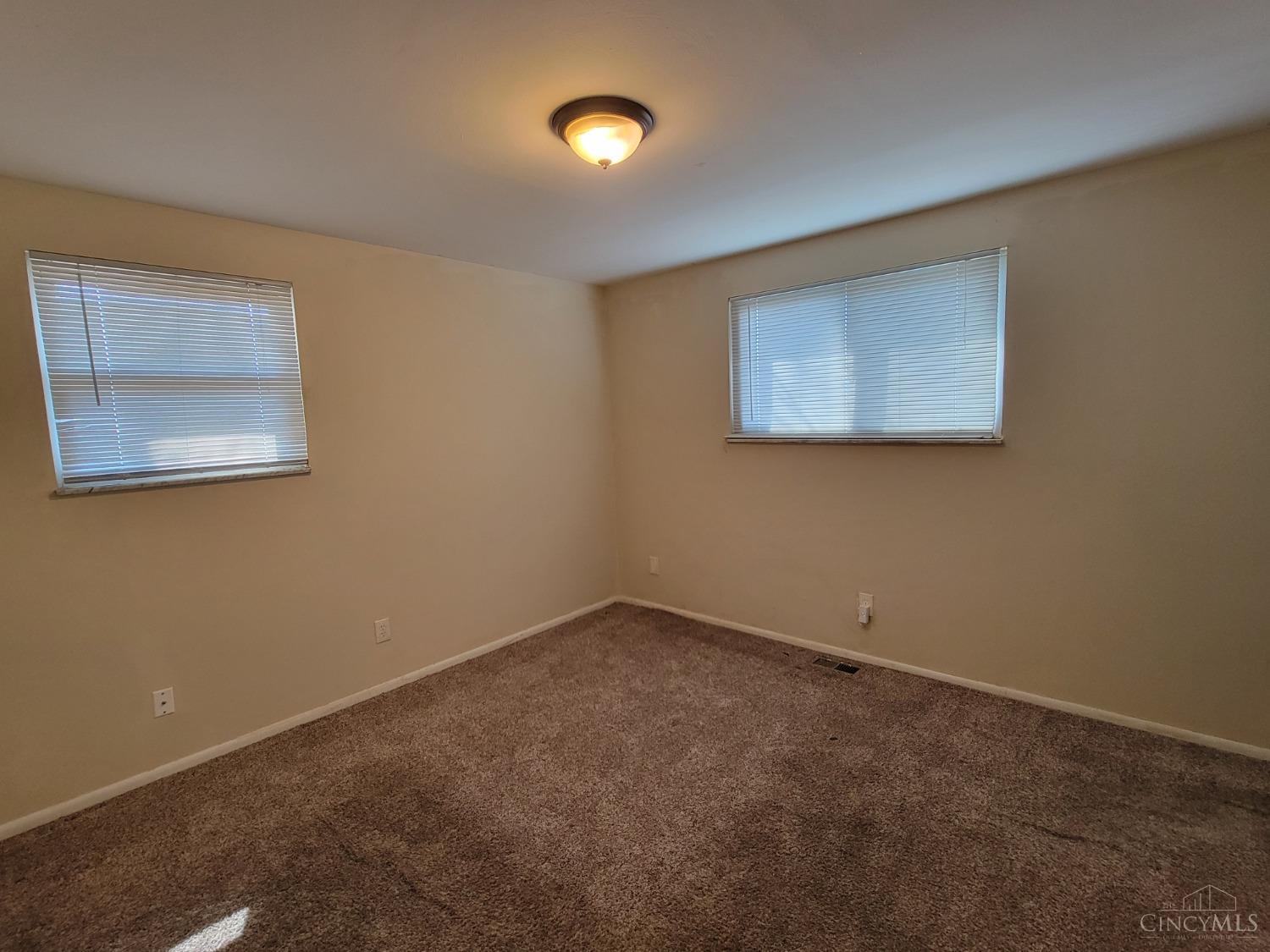 6705 Grange Court, Colerain Twp, Ohio image 10