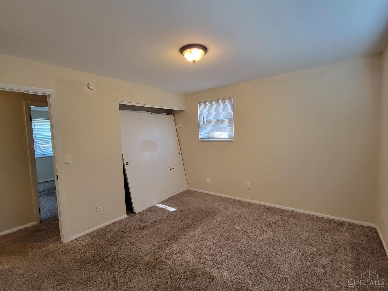 6705 Grange Court, Colerain Twp, Ohio image 12