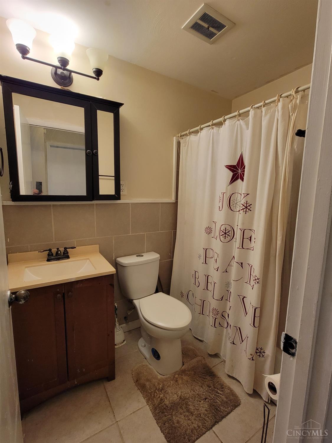 6705 Grange Court, Colerain Twp, Ohio image 9