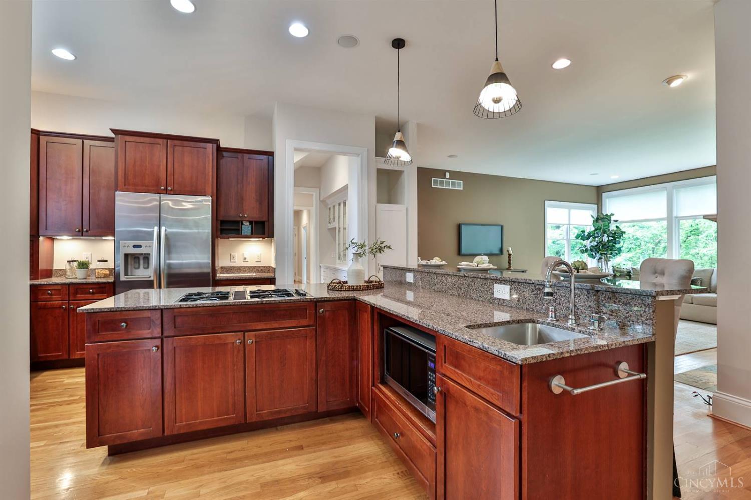 680 Spring Hill Lane, Cincinnati, Ohio image 18