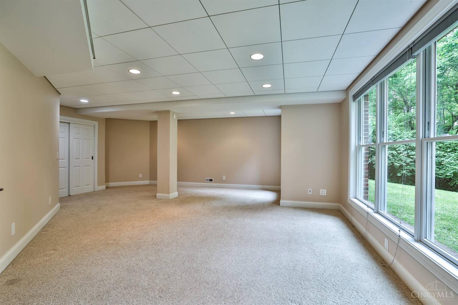 680 Spring Hill Lane, Cincinnati, Ohio image 41