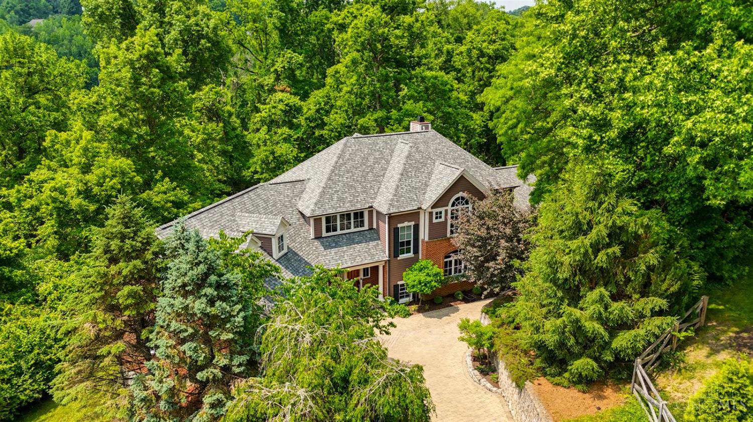 680 Spring Hill Lane, Cincinnati, Ohio image 3