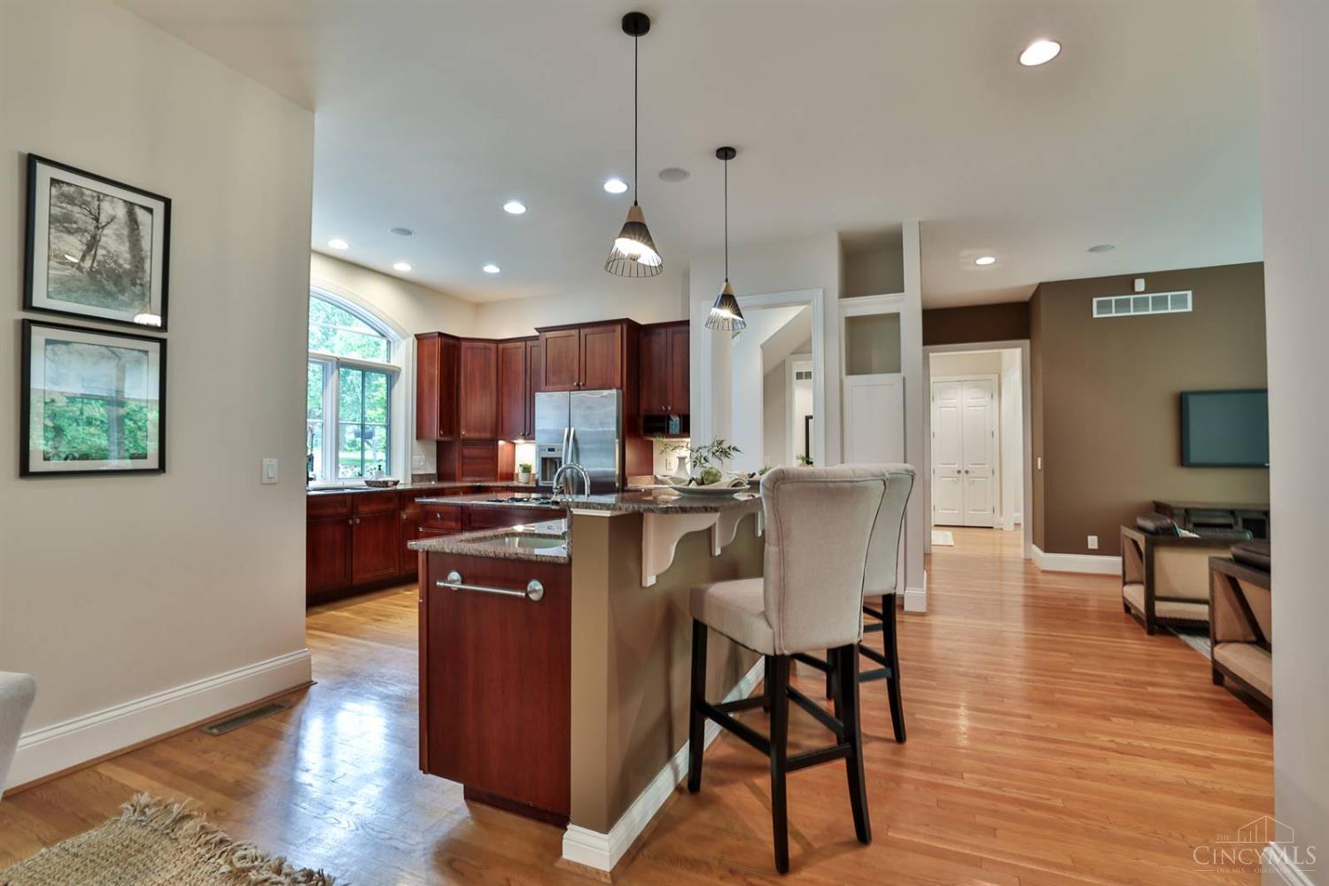 680 Spring Hill Lane, Cincinnati, Ohio image 22