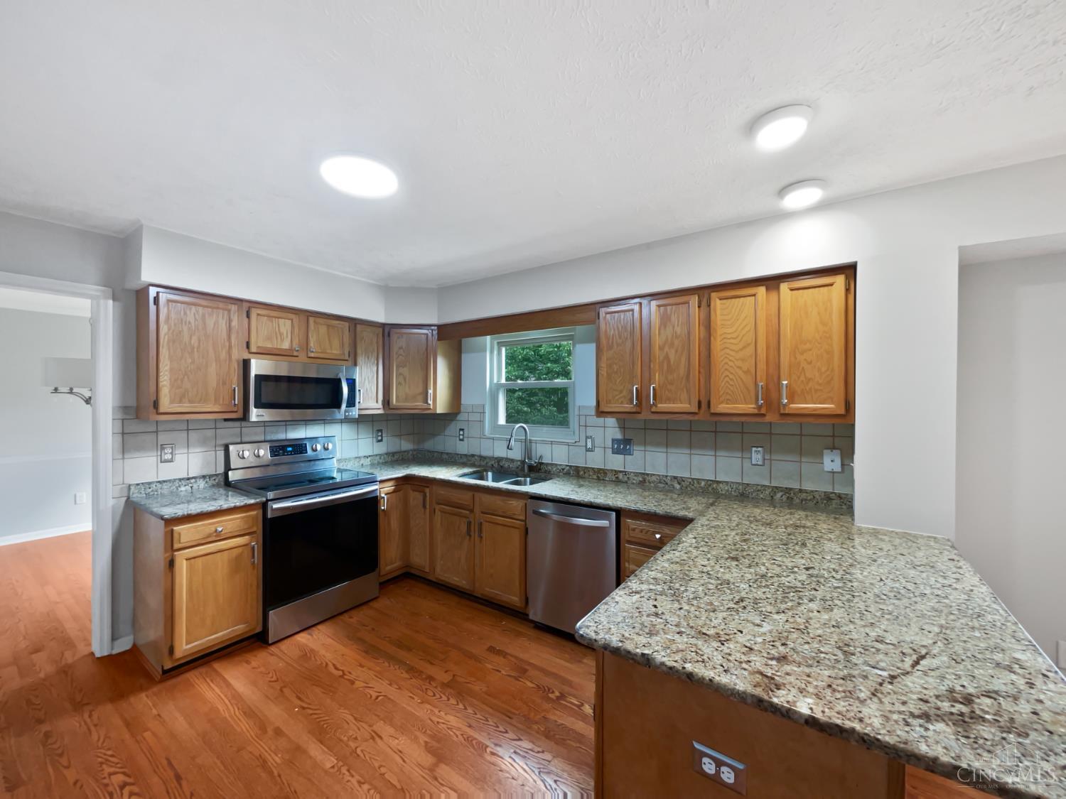4863 Old Tower Court, Fairfield, Ohio image 6