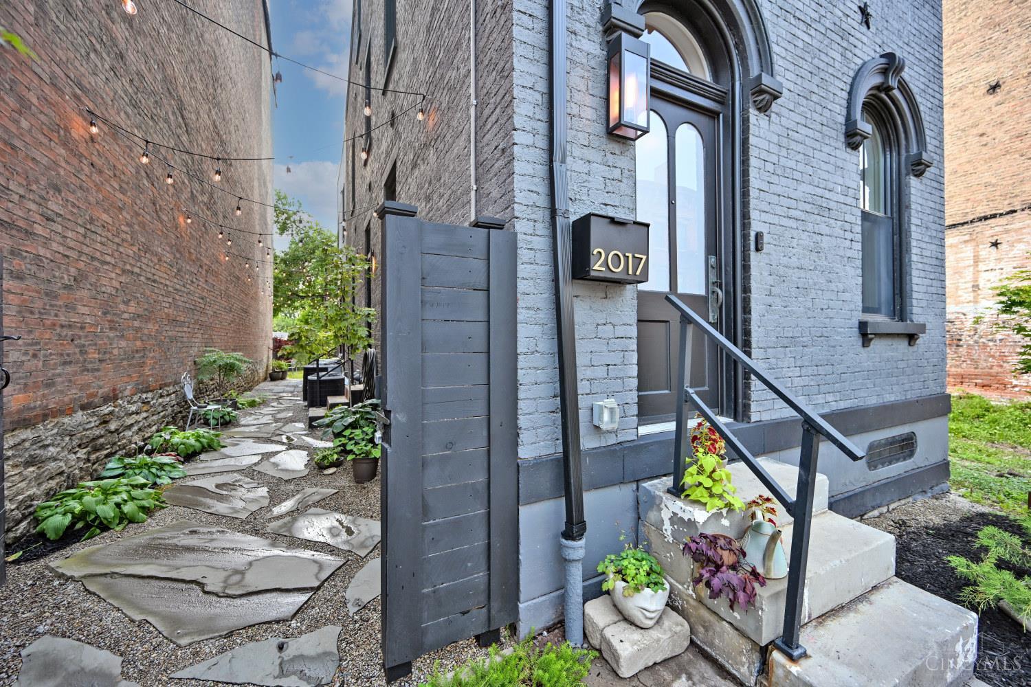 2017 Colerain Avenue