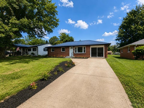 Homes For Sale - 130 W Josie Avenue<br/> Highland County, Hillsboro, OH 45133