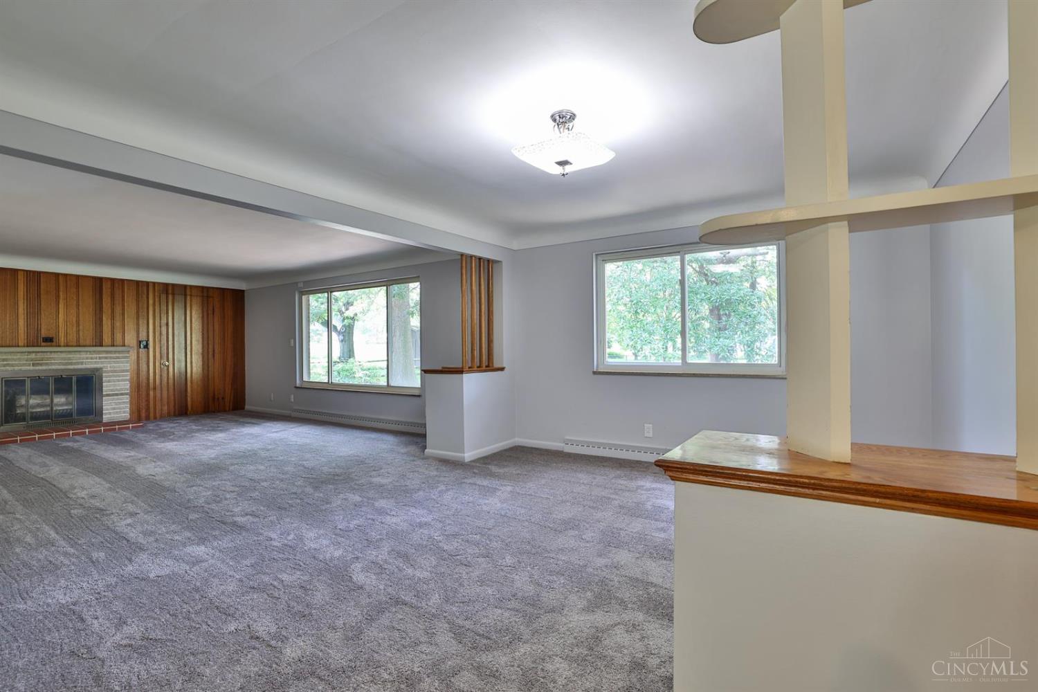 8667 Woodview Drive, Springfield Twp., Ohio image 13