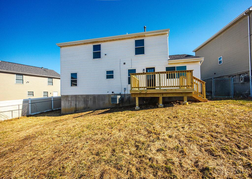 875 Venetian Terrace