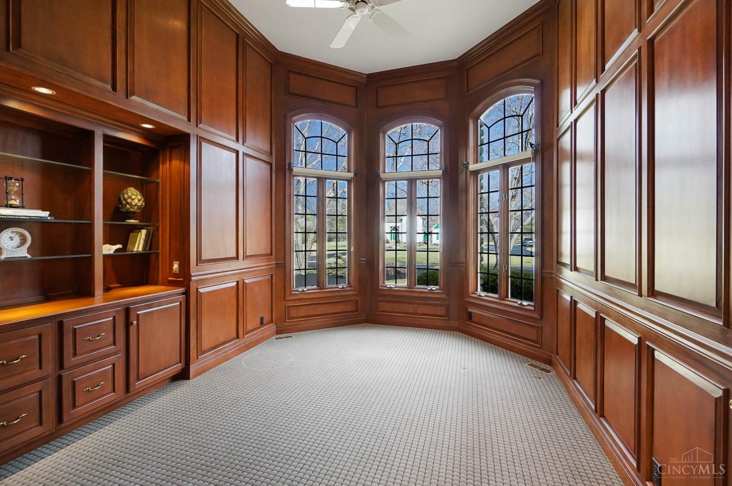 5083 Rollman Estates Drive, Amberley, Ohio image 23