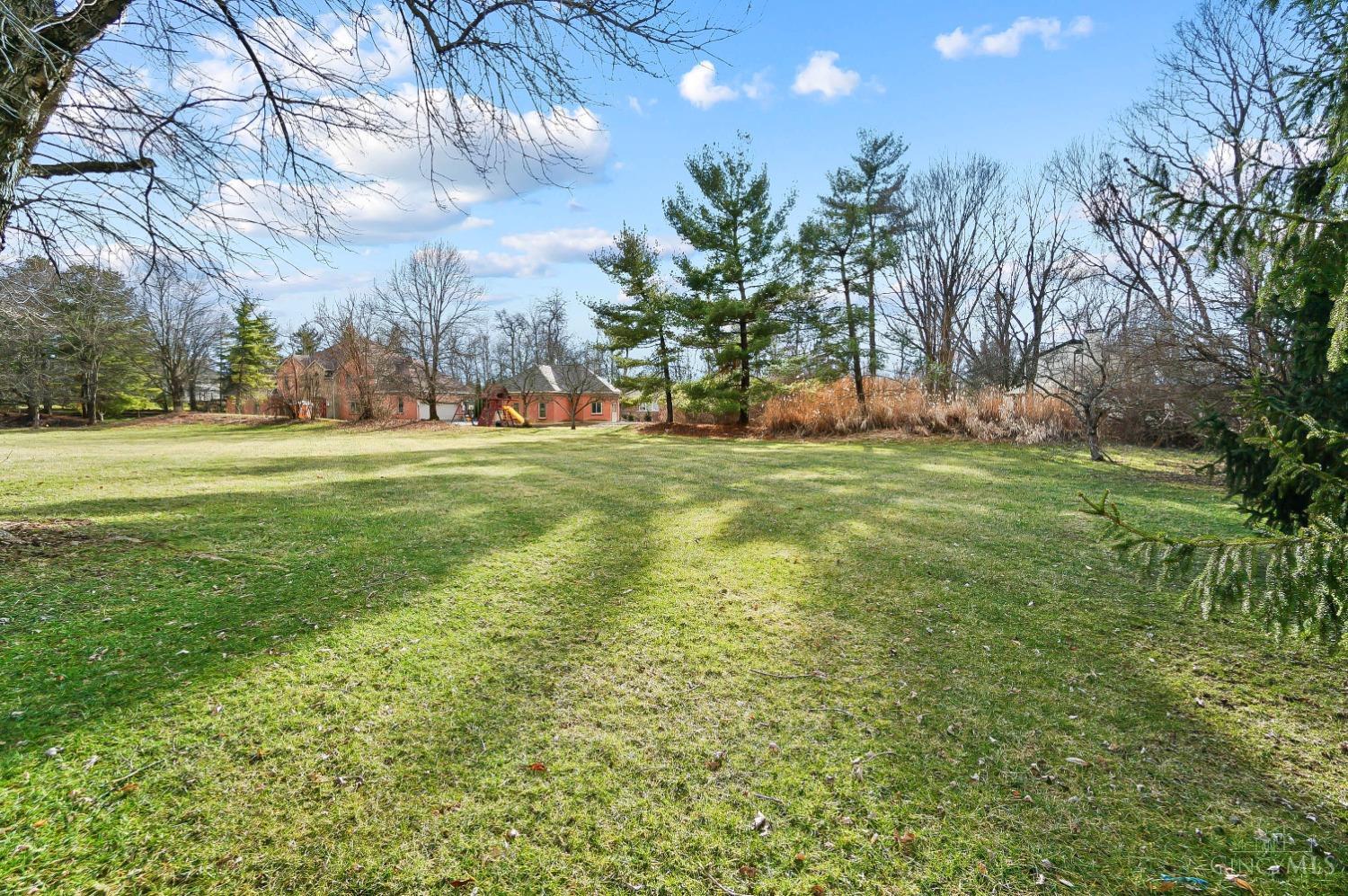 5083 Rollman Estates Drive, Amberley, Ohio image 48