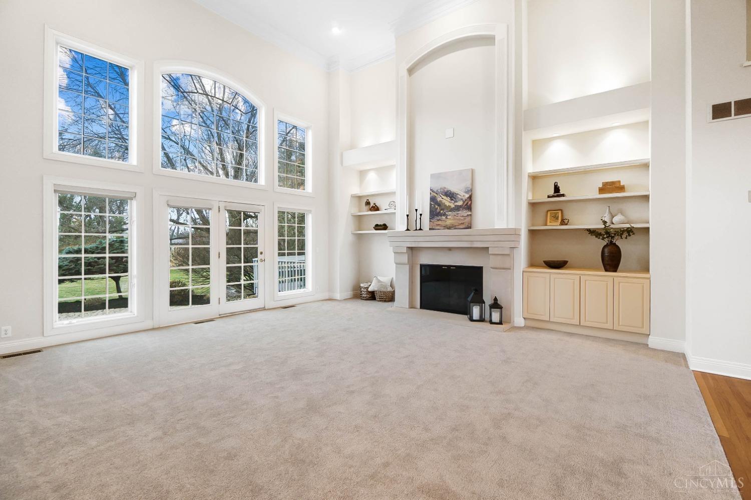 5083 Rollman Estates Drive, Amberley, Ohio image 7