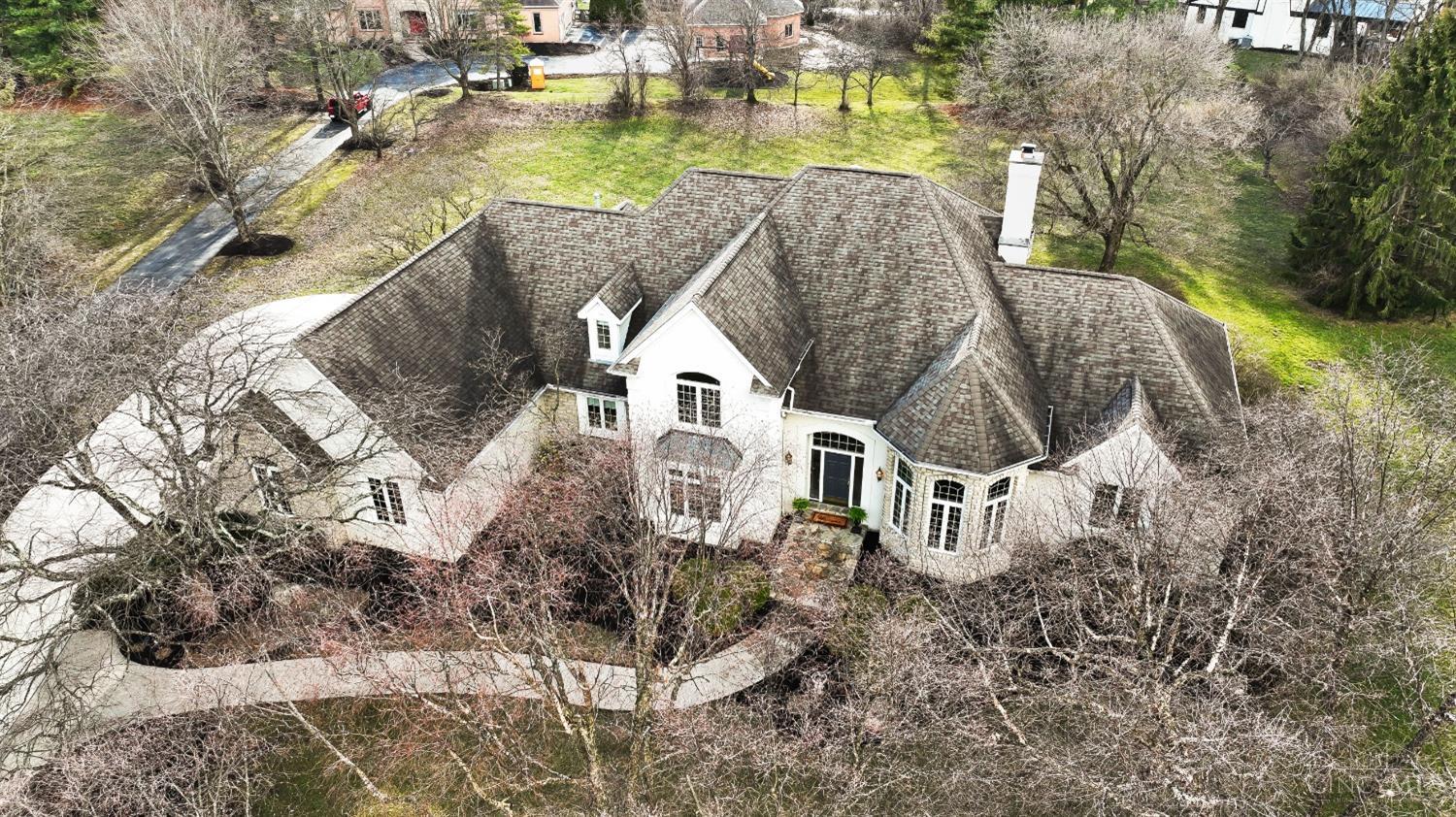 5083 Rollman Estates Drive, Amberley, Ohio image 2