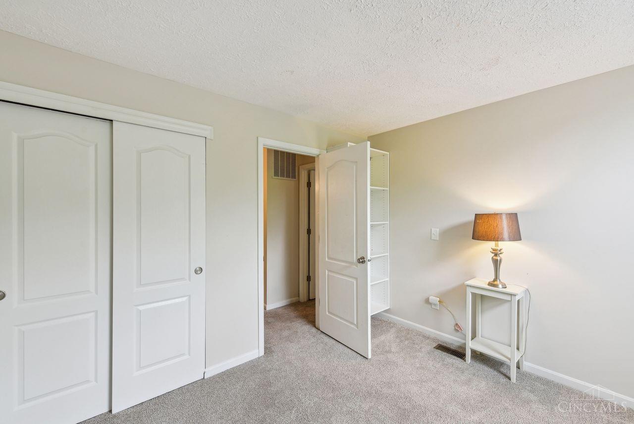 5532 Regimental Place, Cincinnati, Ohio image 25
