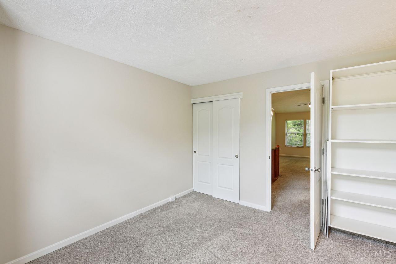 5532 Regimental Place, Cincinnati, Ohio image 24