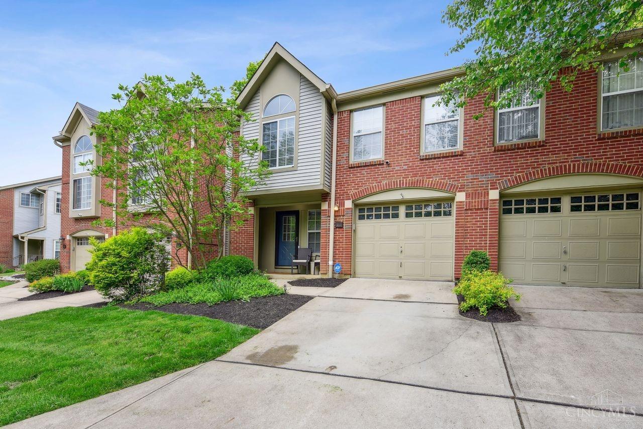 5532 Regimental Place, Cincinnati, Ohio image 2