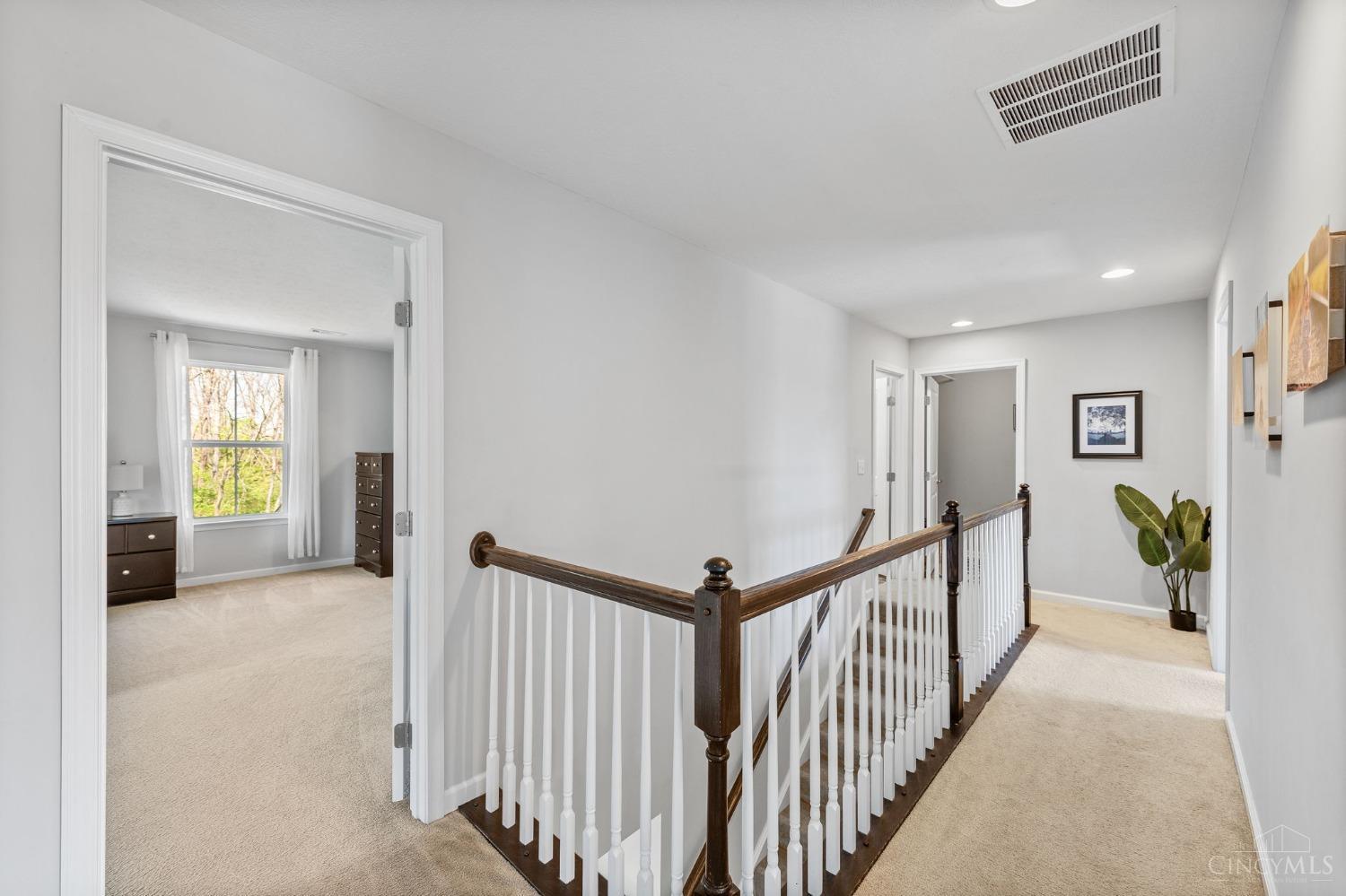 4069 Fawn Crossing Drive, Mason, Ohio image 32