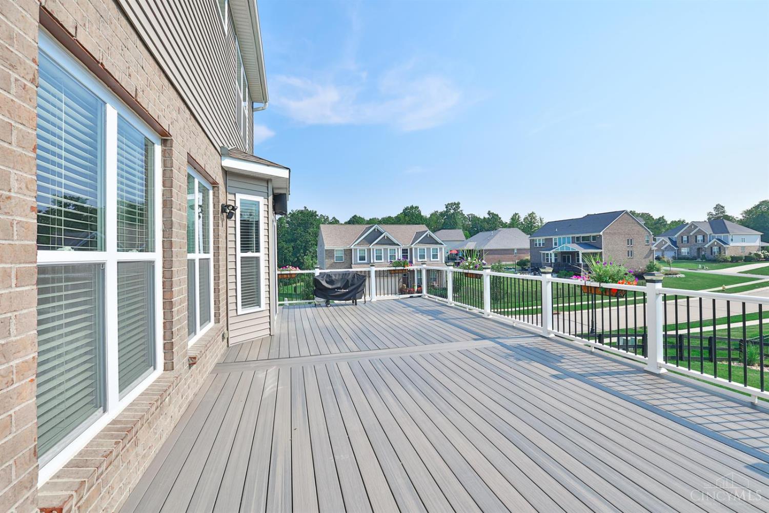 5082 Greenshire Drive, Cleves, Ohio image 37