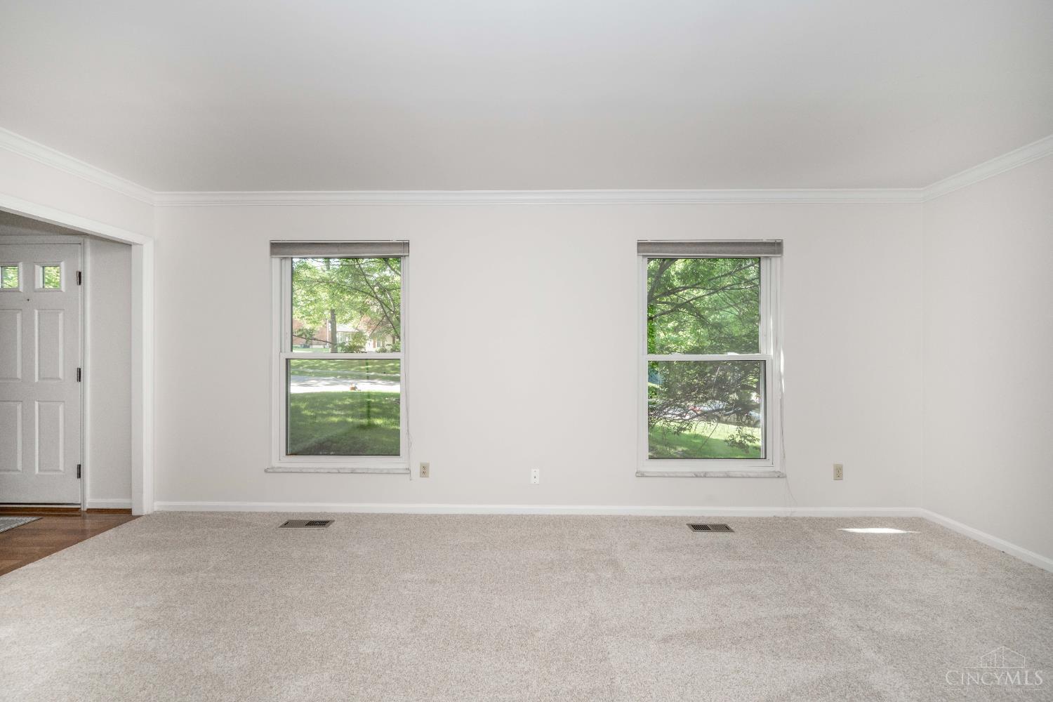 8721 Tanagerwoods Drive, Montgomery, Ohio image 23
