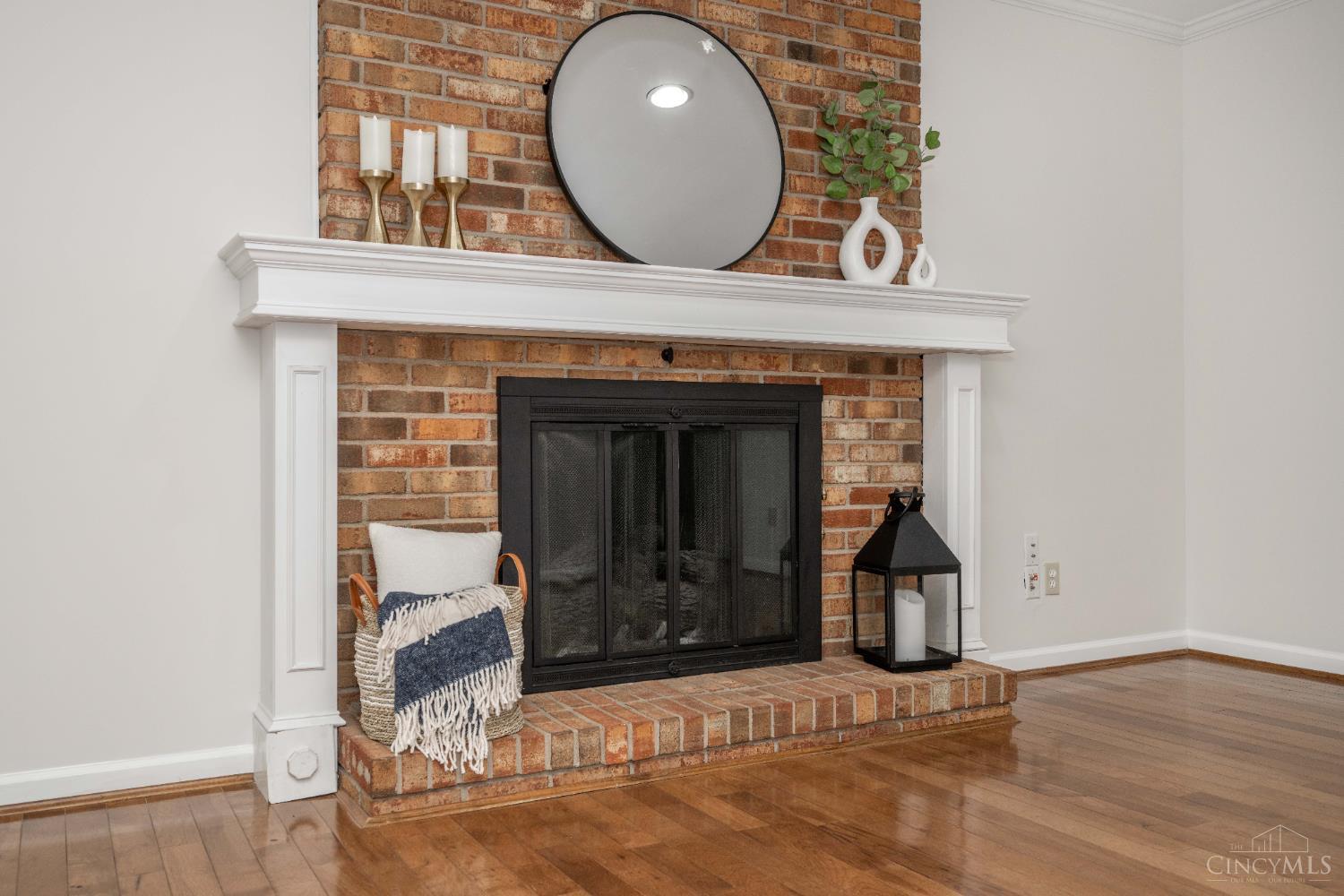 8721 Tanagerwoods Drive, Montgomery, Ohio image 11