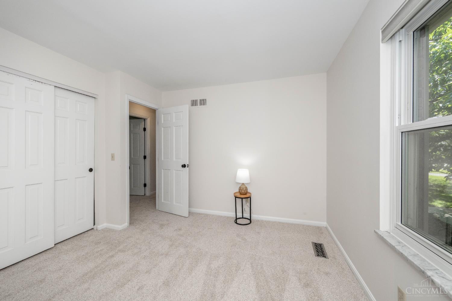 8721 Tanagerwoods Drive, Montgomery, Ohio image 46