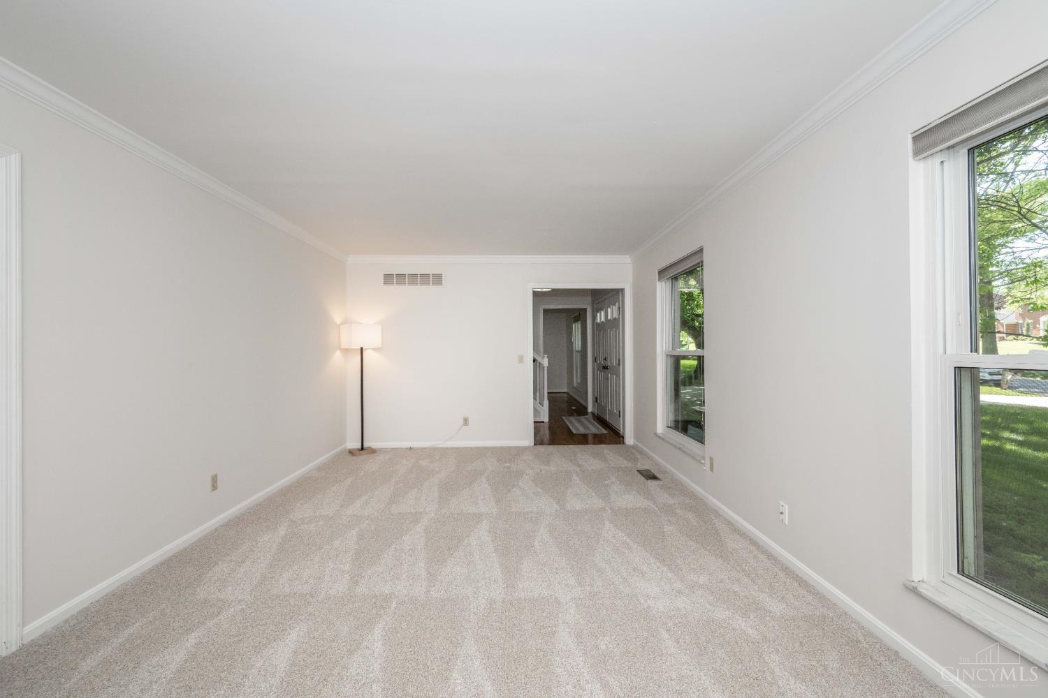 8721 Tanagerwoods Drive, Montgomery, Ohio image 24