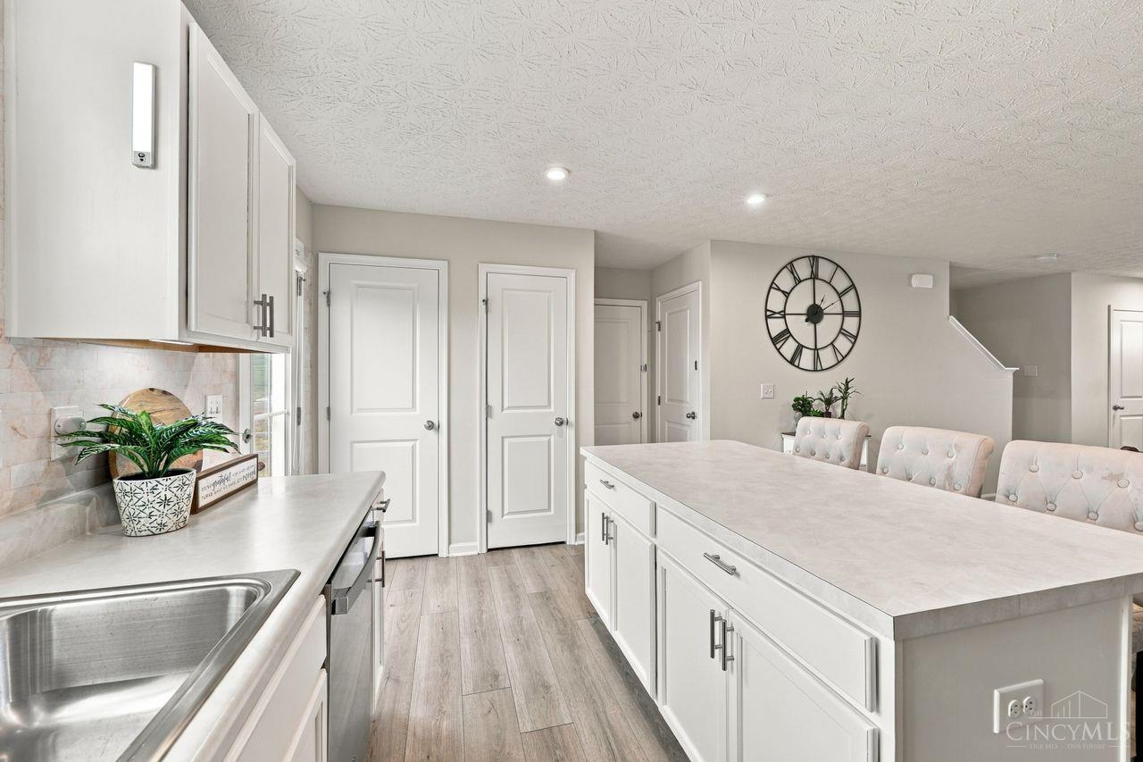5009 Brooklet Way