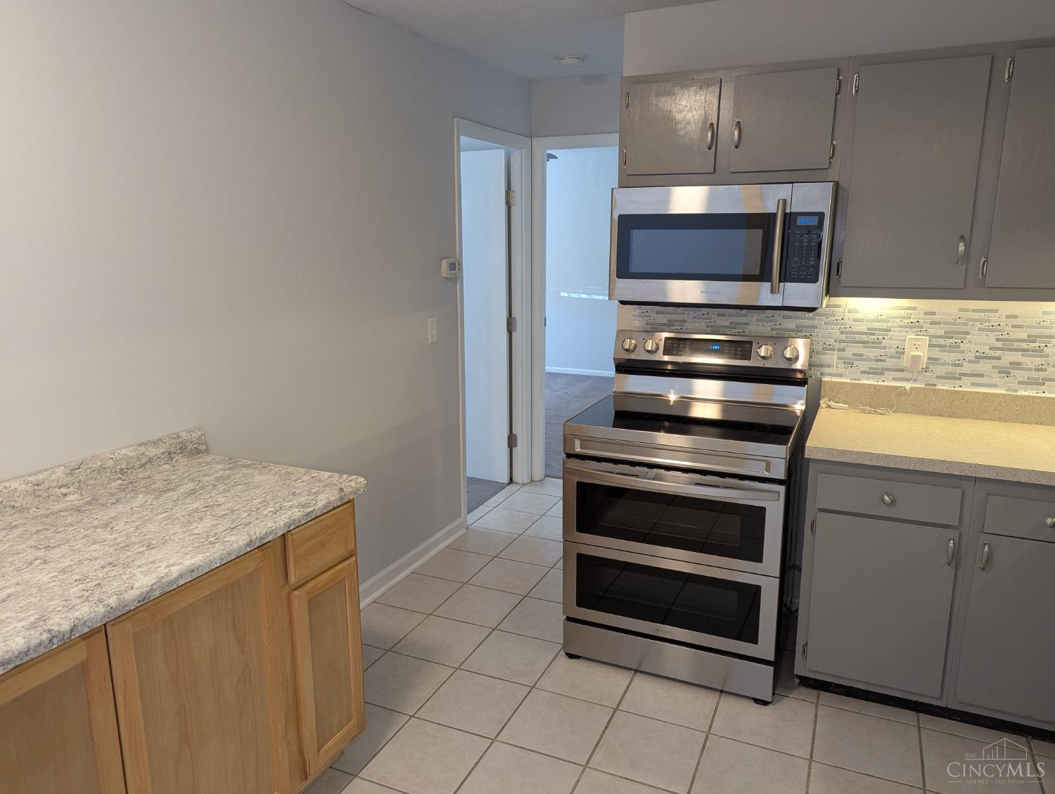 7226 Creekview Drive #1, Colerain Twp, Ohio image 11