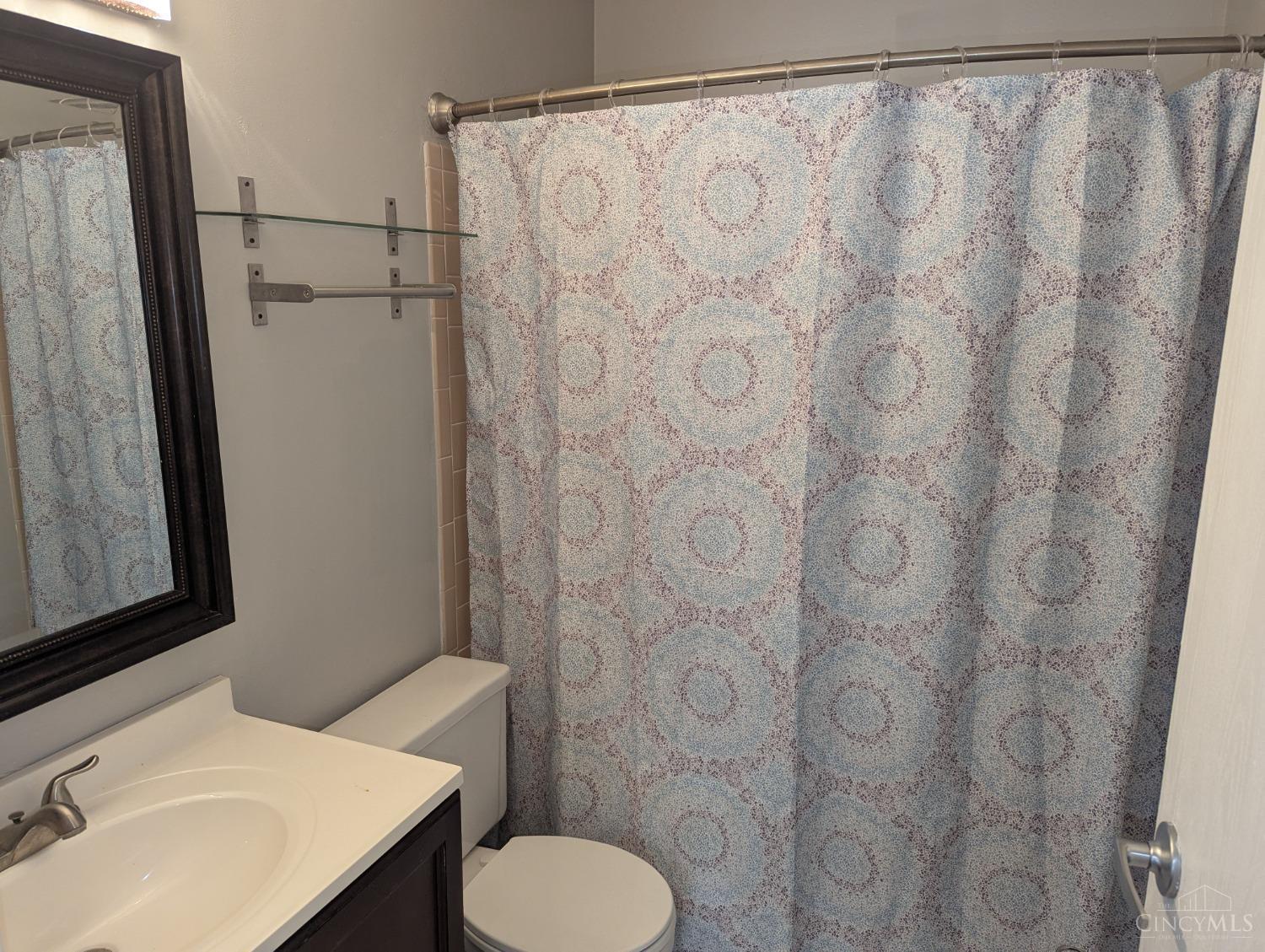 7226 Creekview Drive #1, Colerain Twp, Ohio image 15