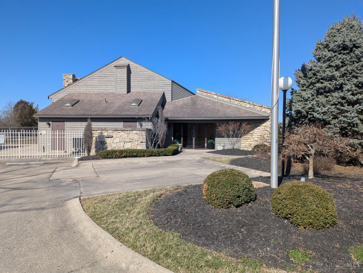 7226 Creekview Drive #1, Colerain Twp, Ohio image 22
