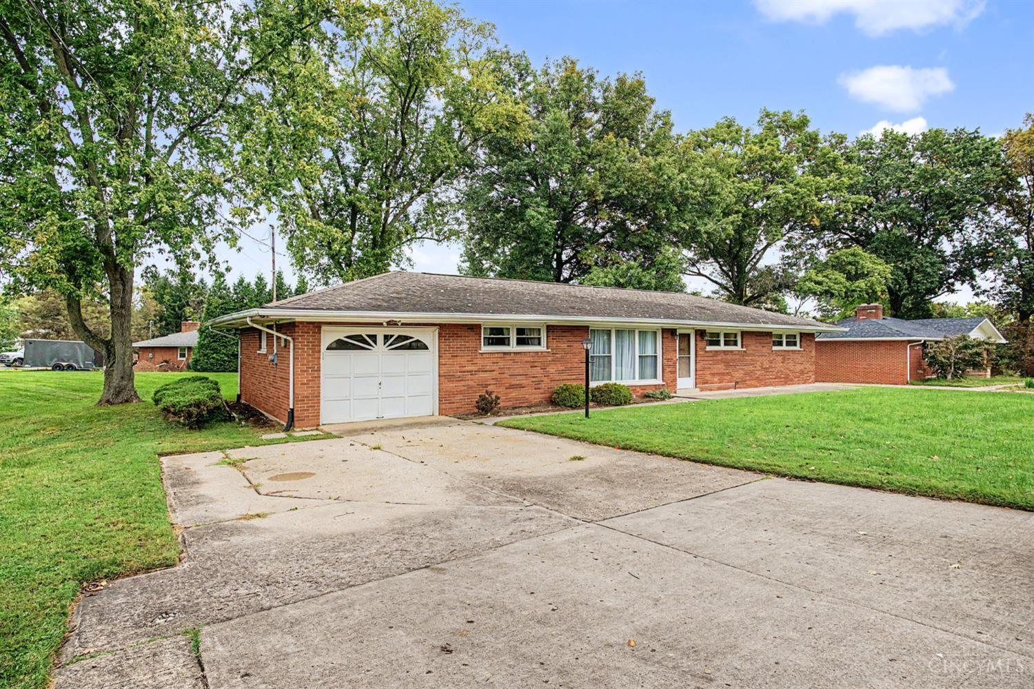 8070 Hopewell